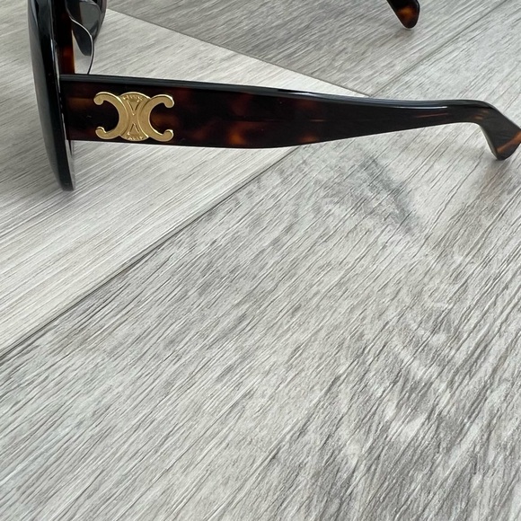 Celine Triomphe 10 sunglasses - Picture 12 of 14